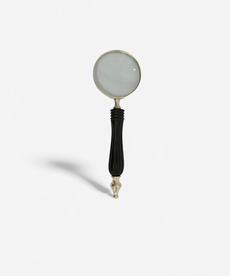 Black Magnifying Glass