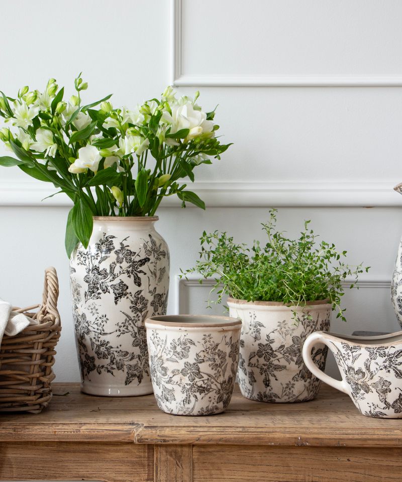 Black Floral Pot Large