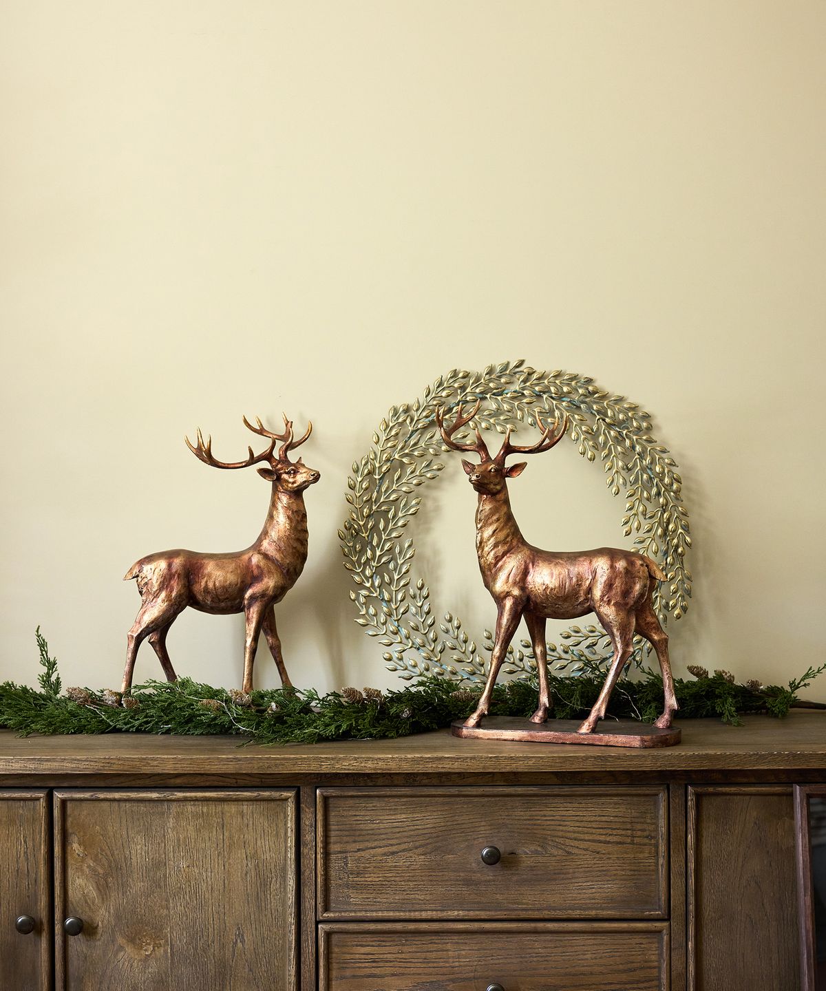 Grande Stag on Base Left
