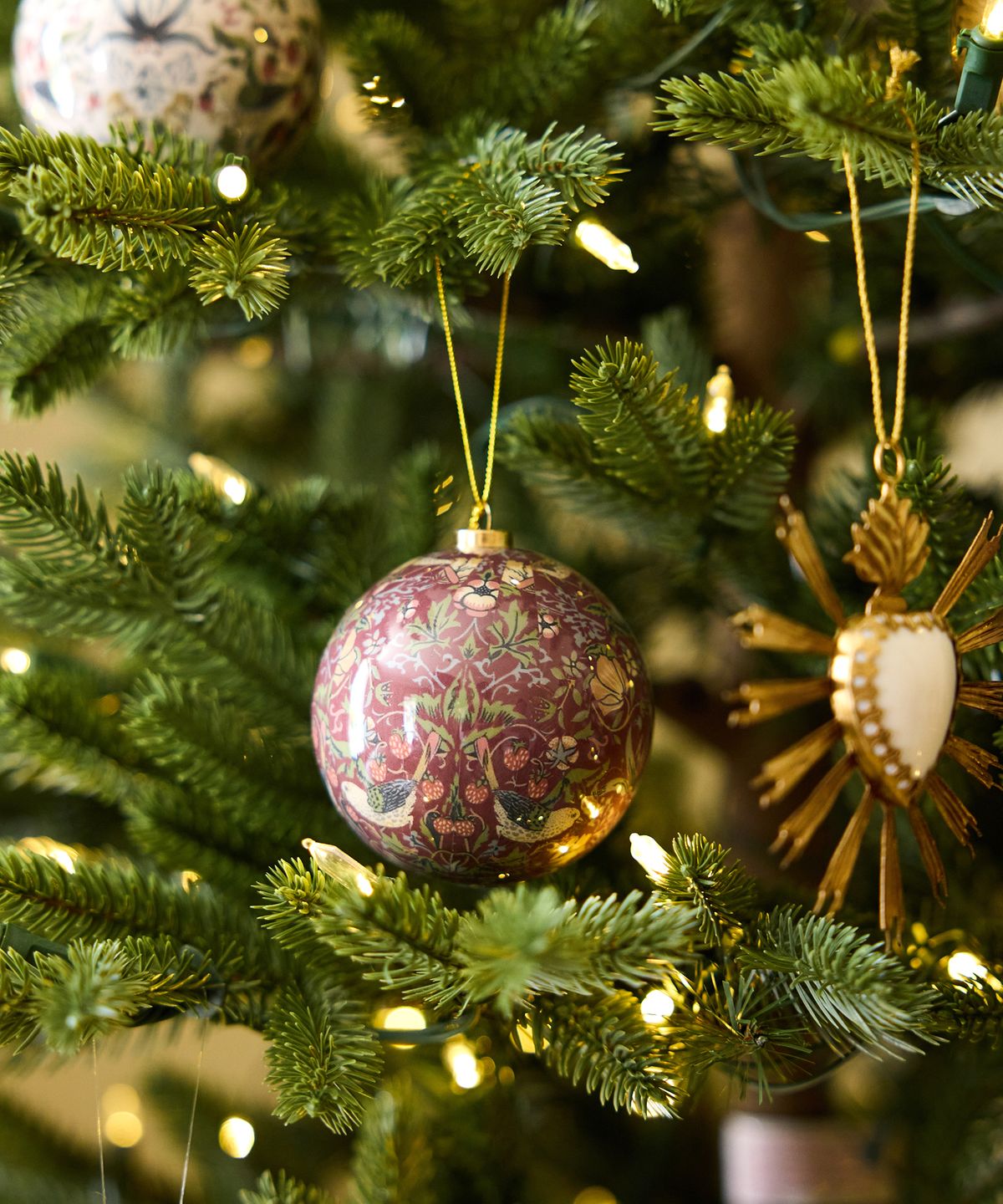 Vintage Pattern Hanging Balls Mixed Colours (6PC)