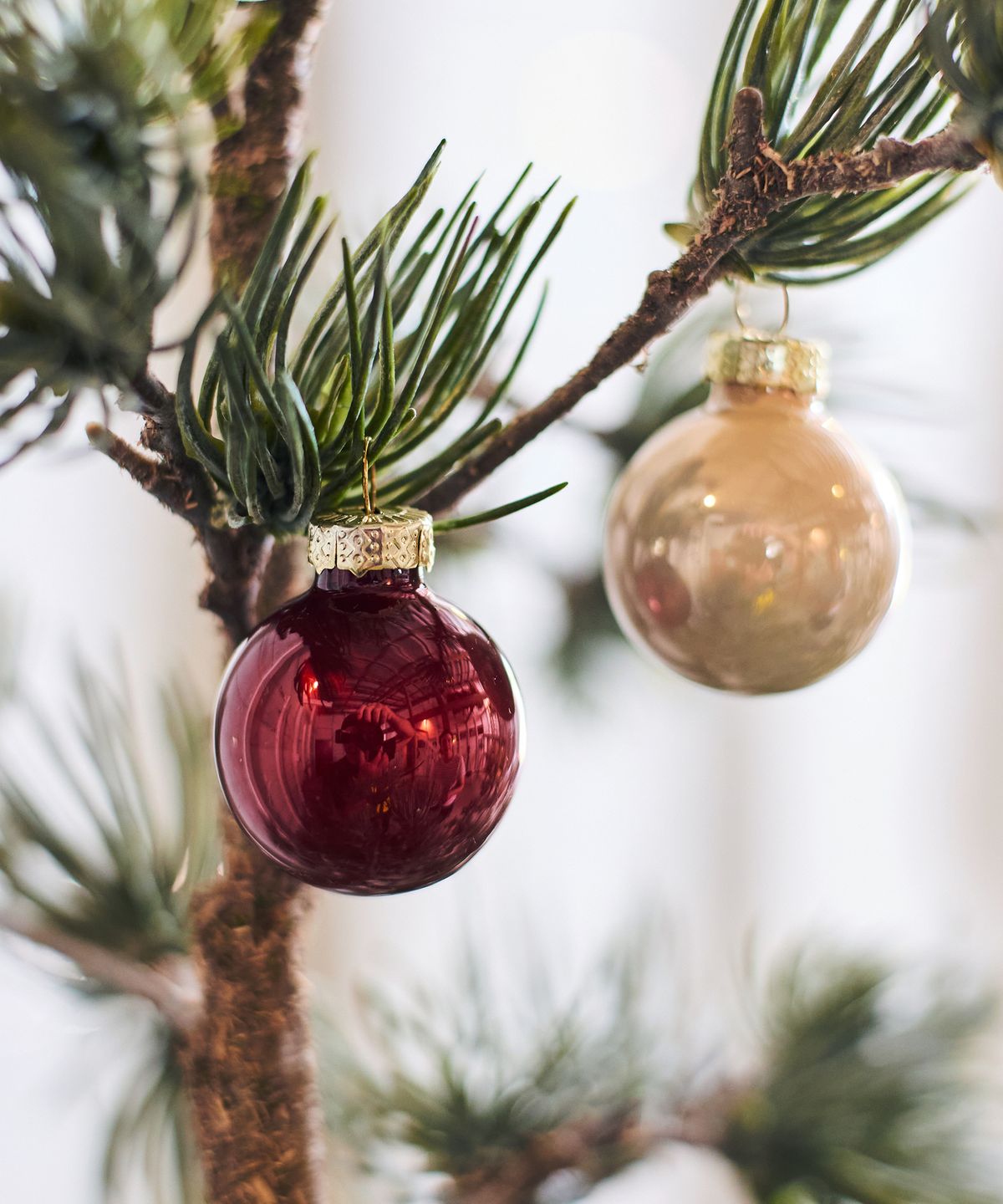 Christmas Ball Mixed Colours Mini (15PC)