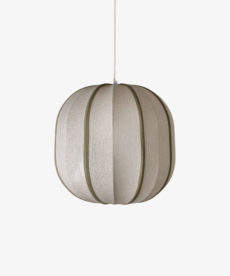 Thea Oval & Natural Pendant