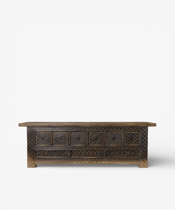 Nomad Coffer Blackened