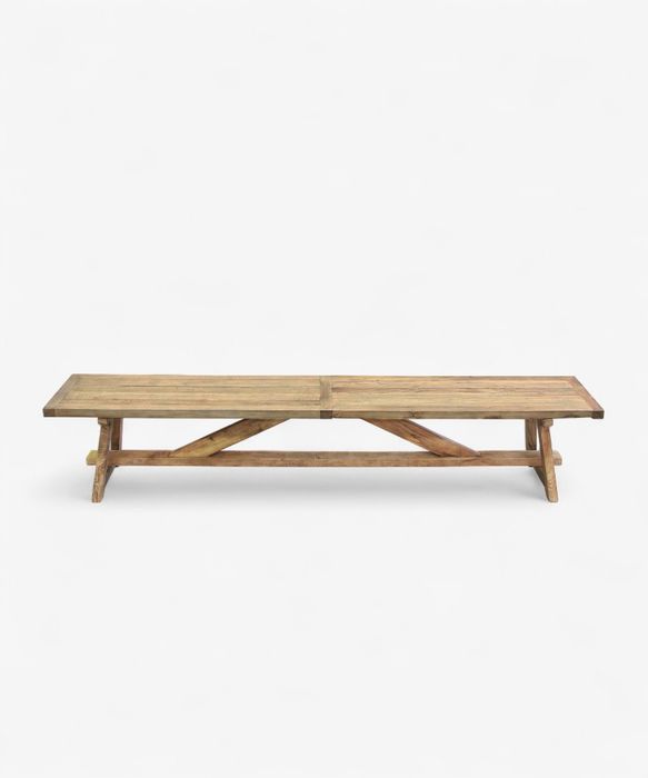 Sarah Bench