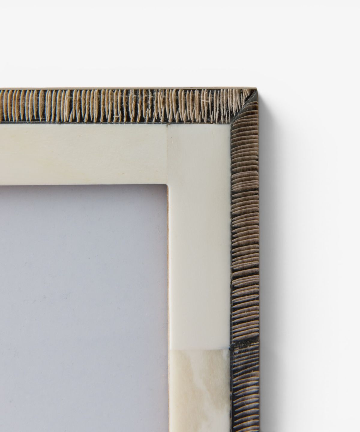 Rhodes Chiseled Photo Frame 4x4"