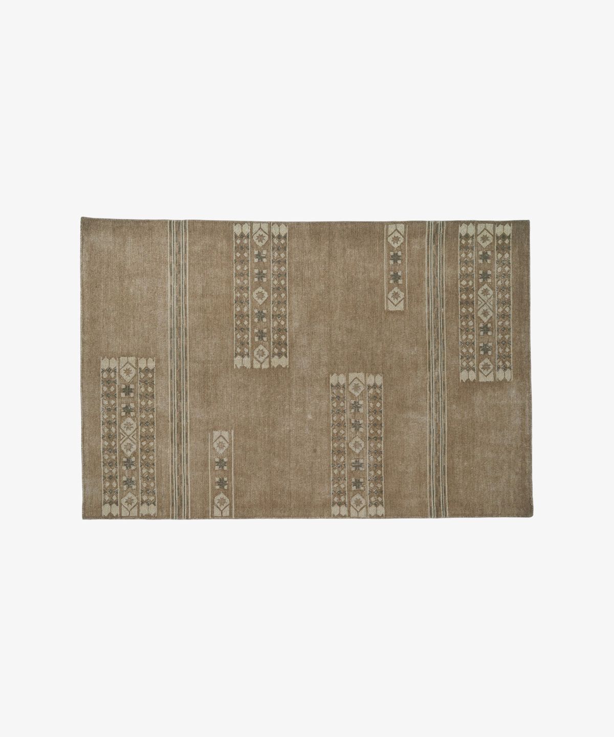 Nila Hand Tufted Rug Large