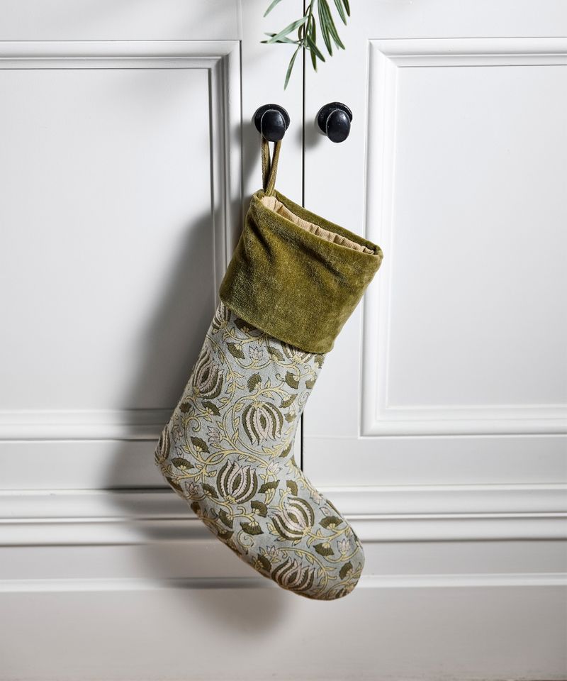 Pomegranate Floral Stocking Green