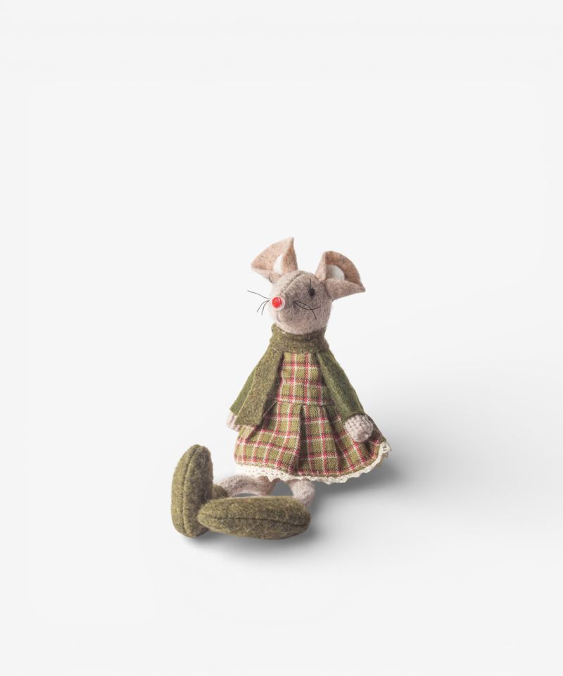 Green Tilly Mouse Sitting