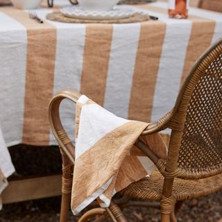 Summer Tablecloths and Napkins
