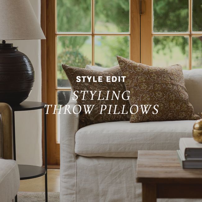 STYLE EDIT | Styling Throw Pillows