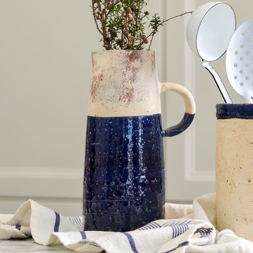 Jugs & Decanters