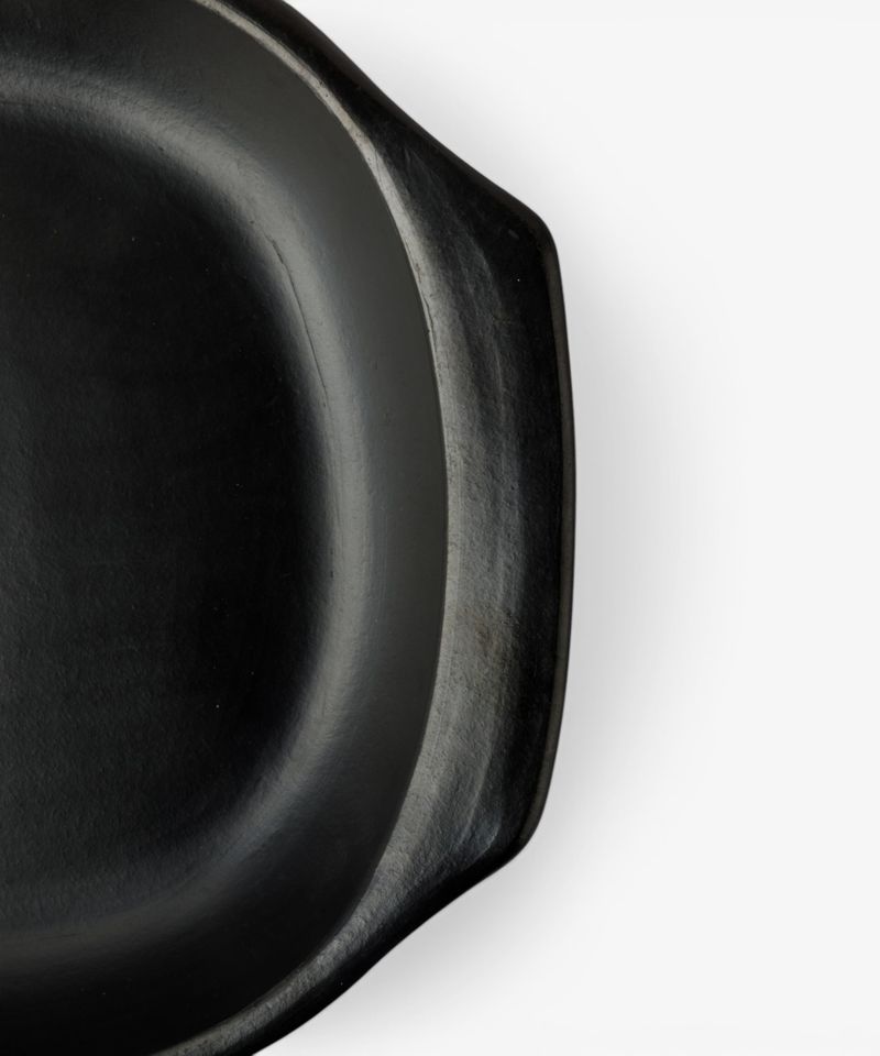 La Chamba Lasagna Dish with Lugs