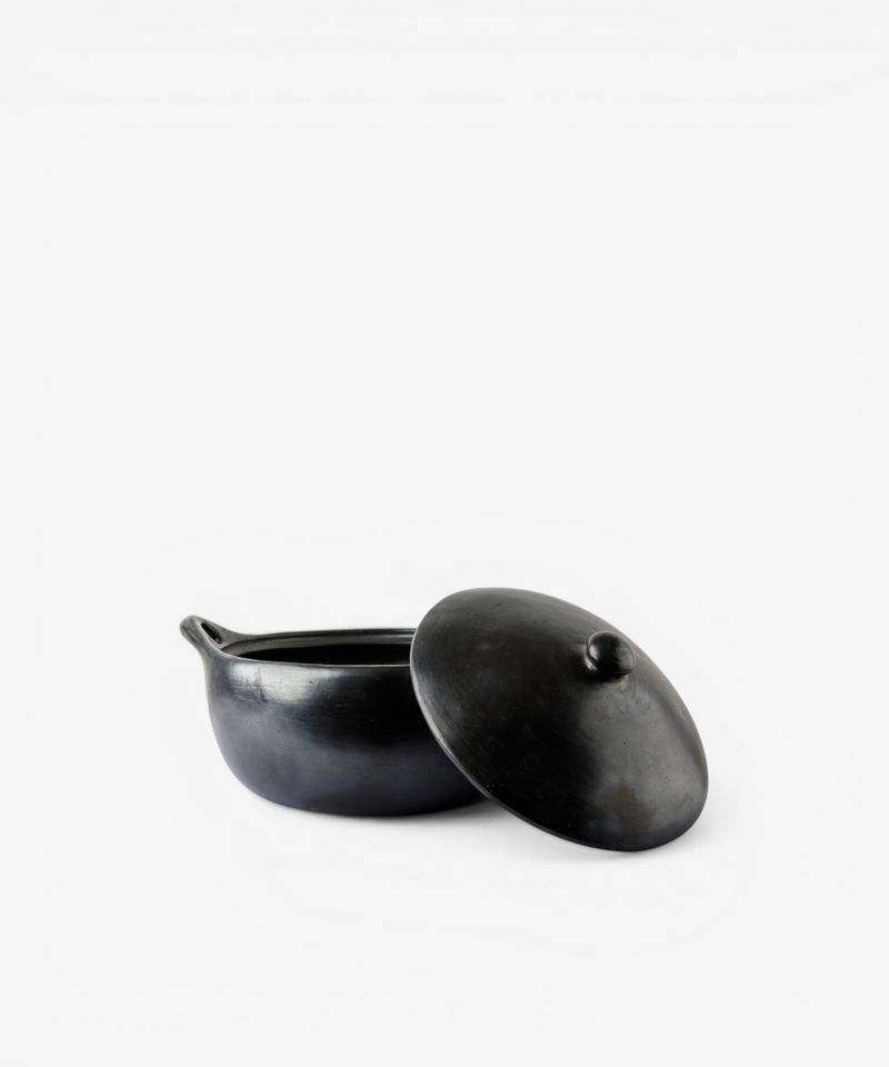La Chamba Round Casserole Dish  (Size 3)