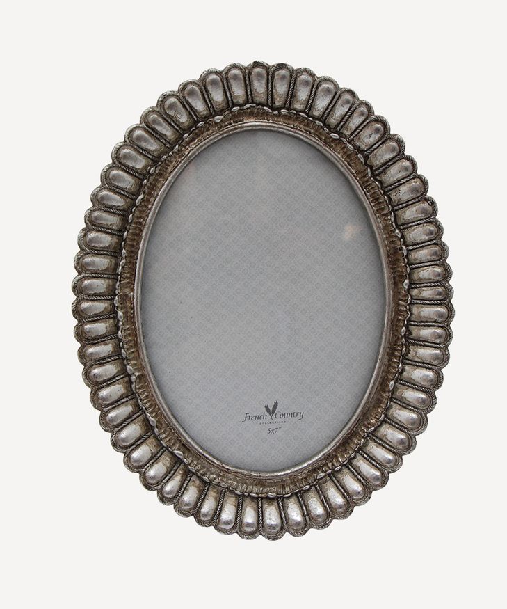 Fanned Oval Photo Frame Pewter Finish 5x7"