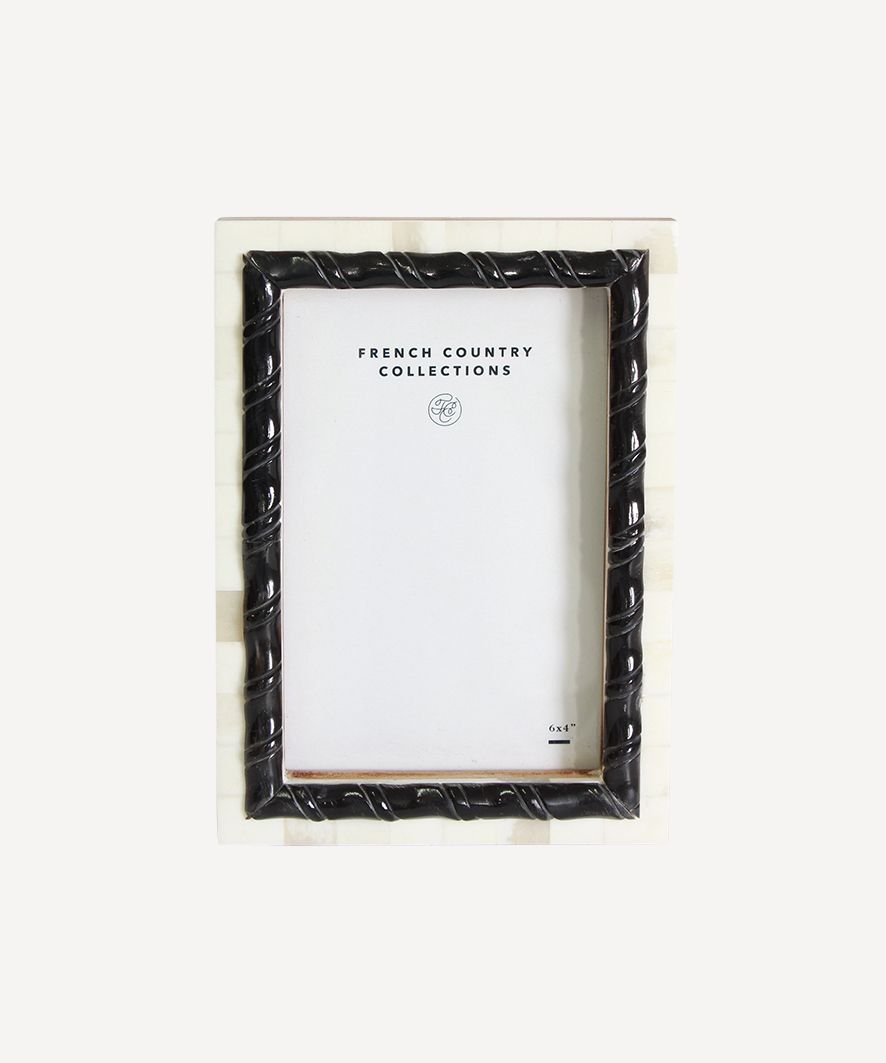 Black & White Spiral Photo Frame 4x6"