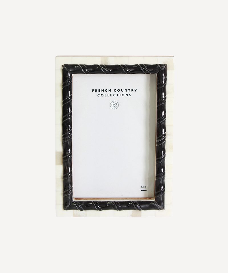 Black & White Spiral Photo Frame 4x6"