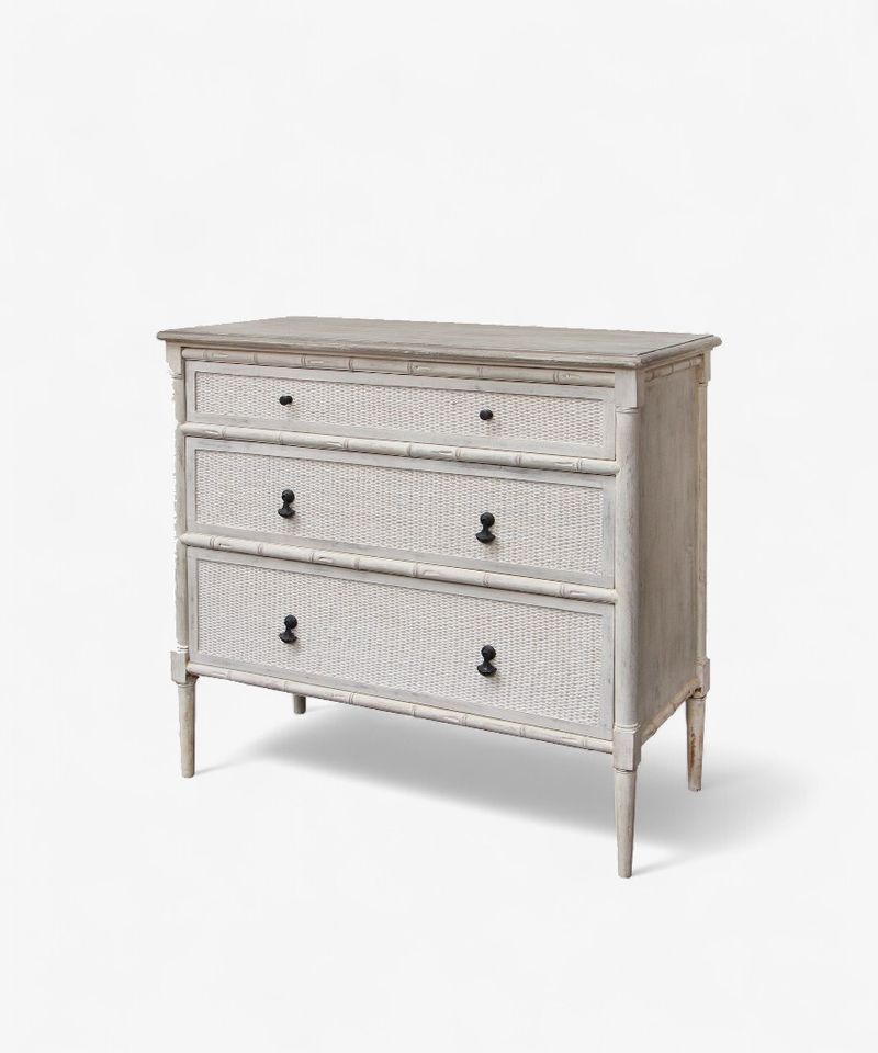 Laurette Chest of Drawers