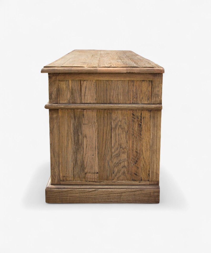 Brooks Entertainment Unit