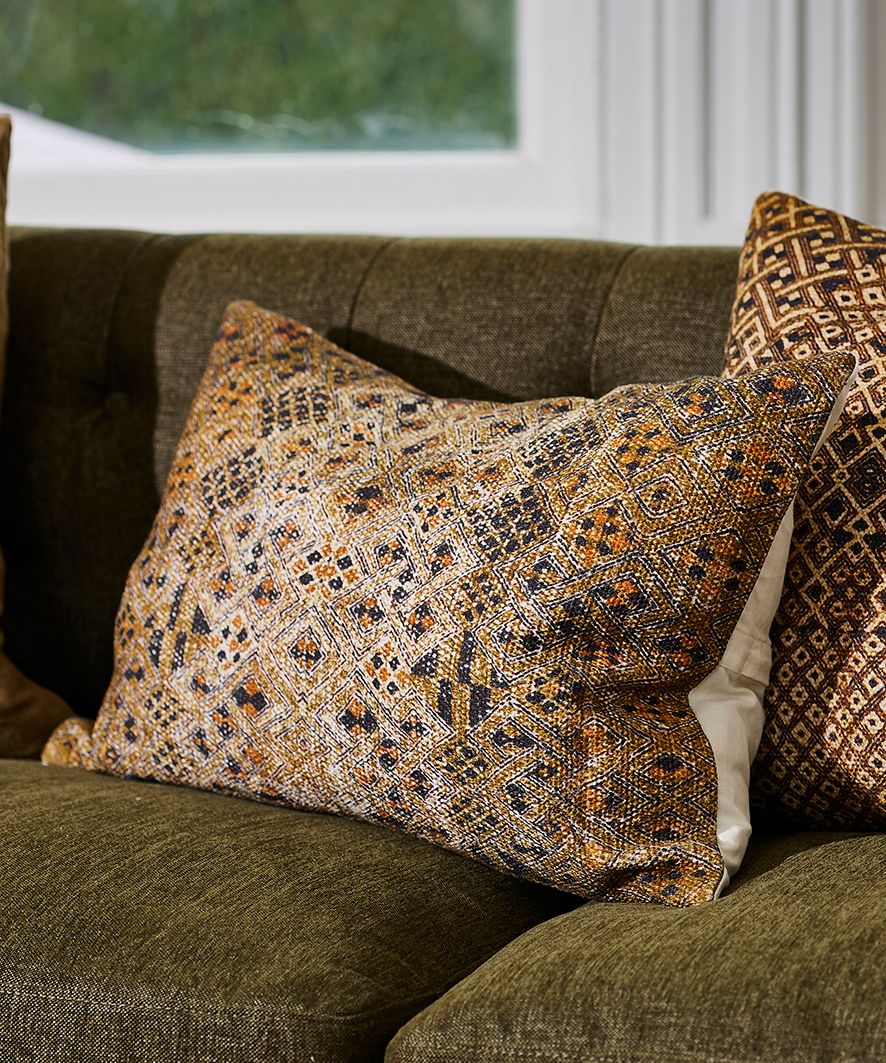 Diamond Mono Rectangle Print Cushion Cover