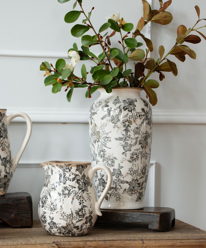 Black Floral Vase Large