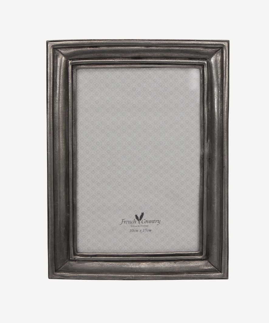 Narrow Edge Pewter Photo Frame 4x6"