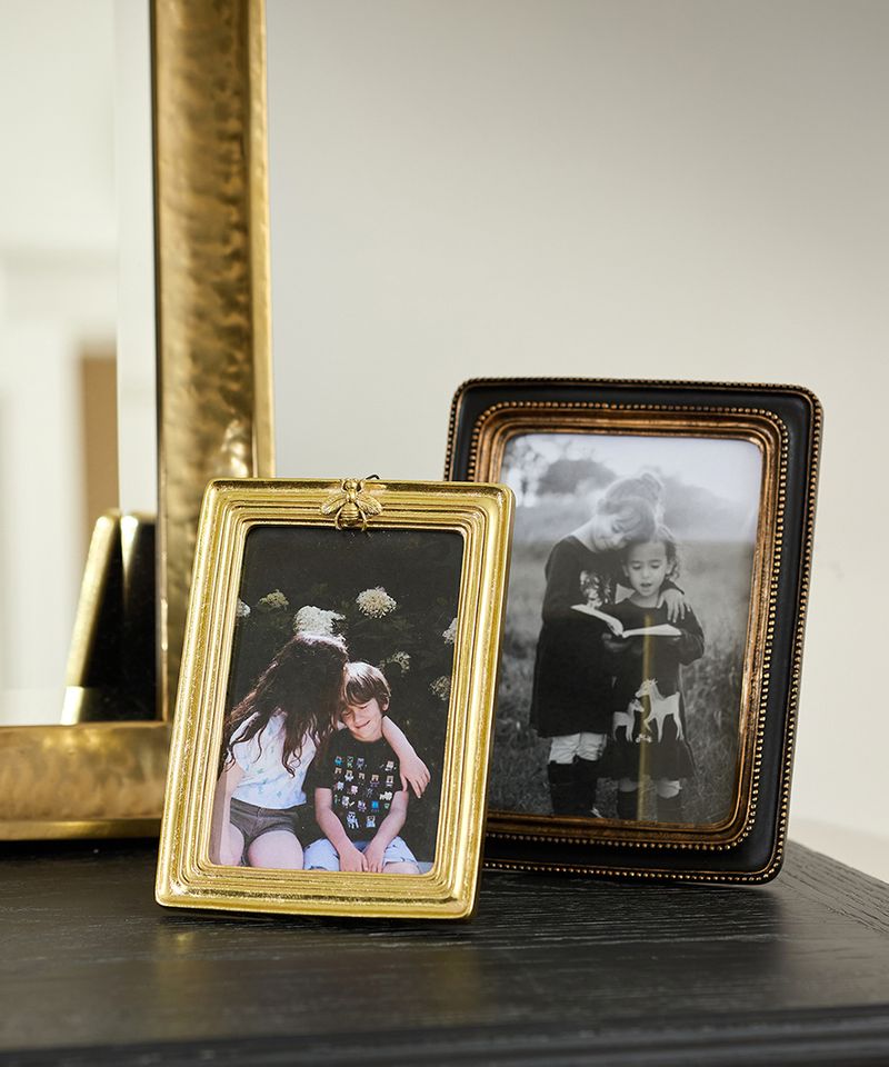 Ribbed Bee Photo Frame Gold 4x6