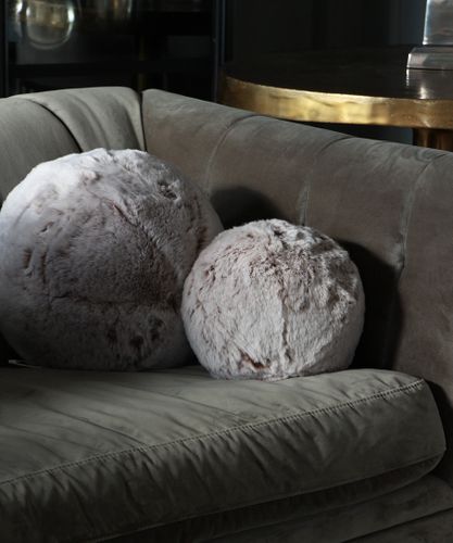 Chestnut Faux Fur Cushion Round Large