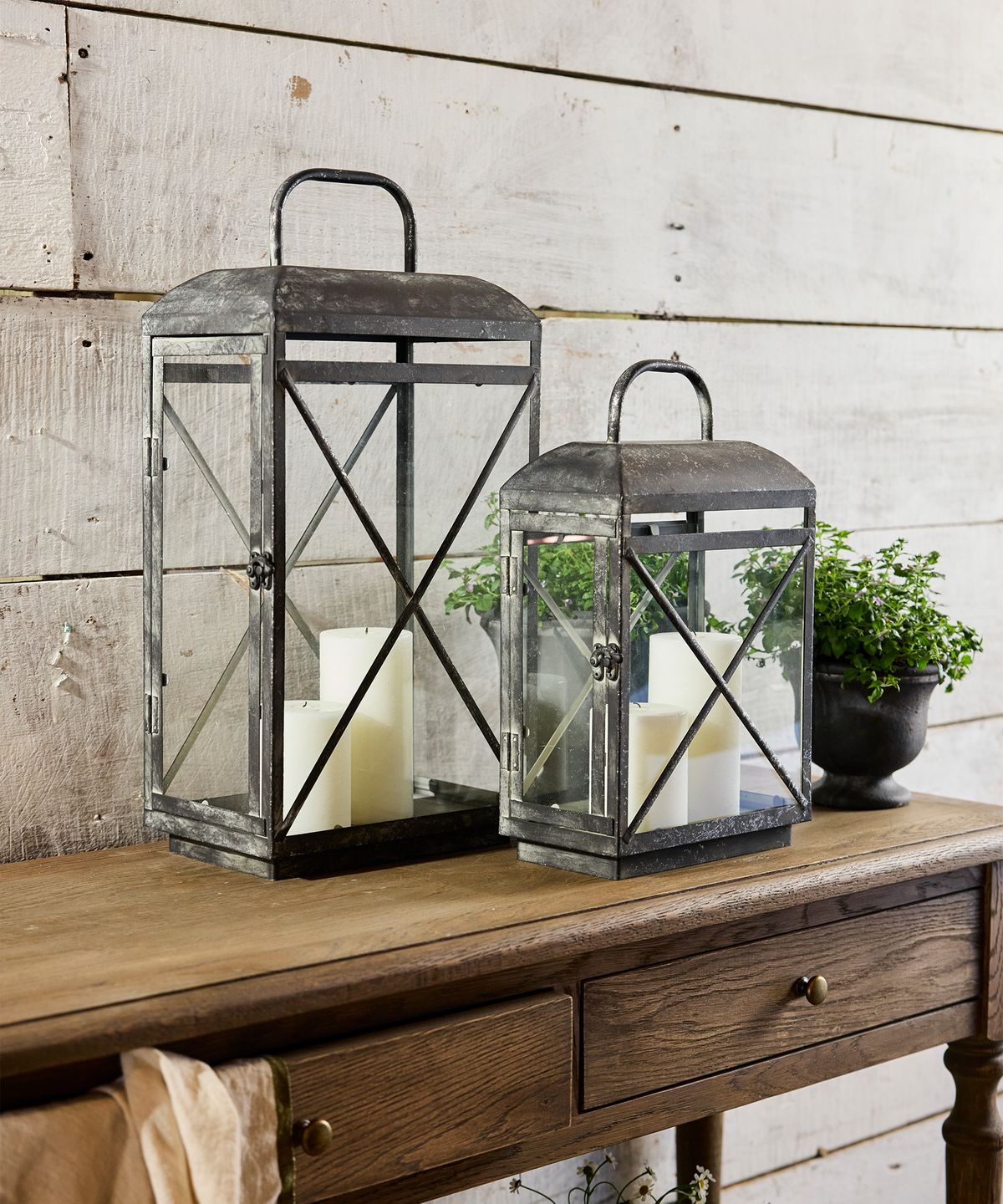 Jardin Lantern Large Aged Grey
