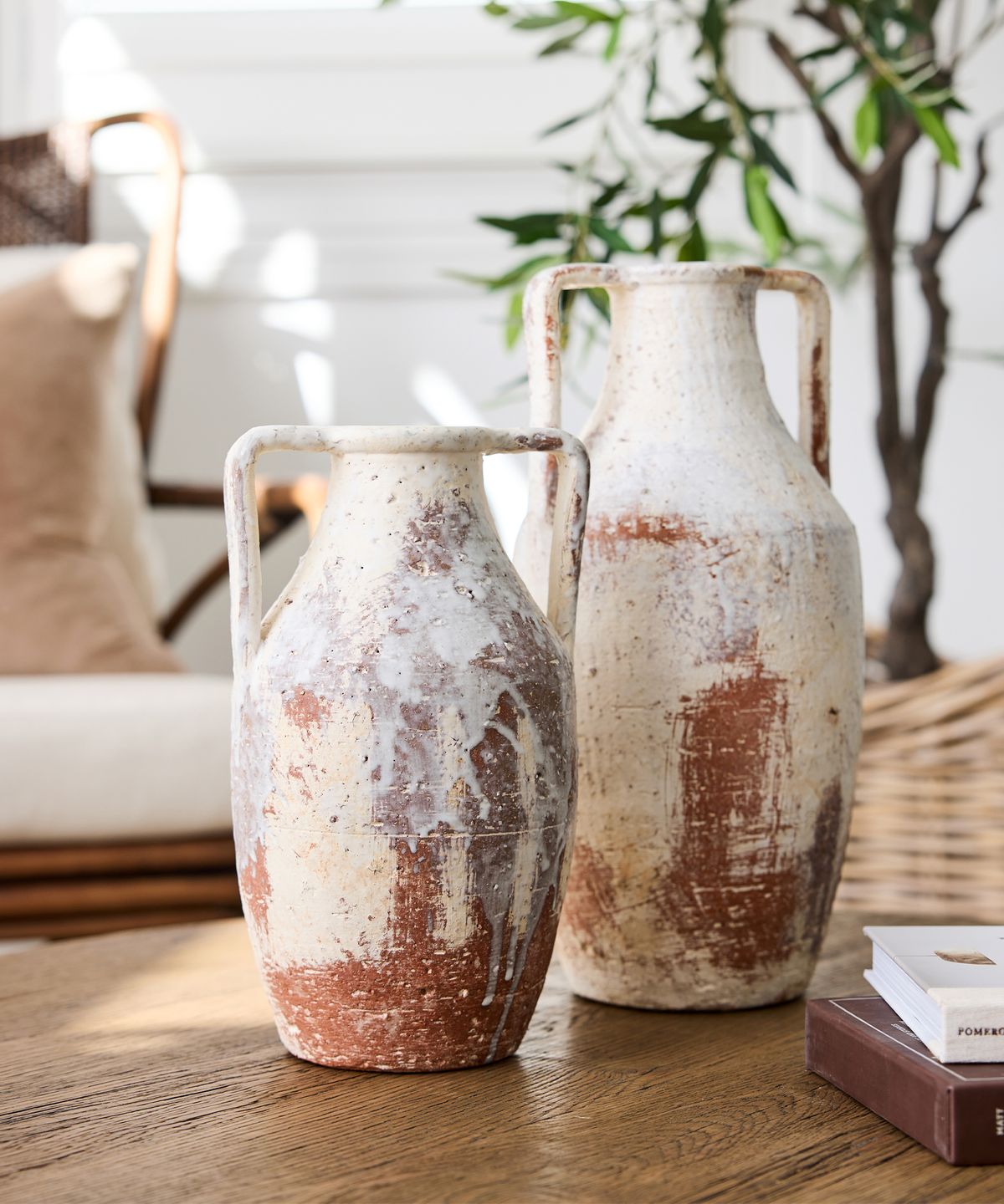 Glacier Terracotta Urn Short