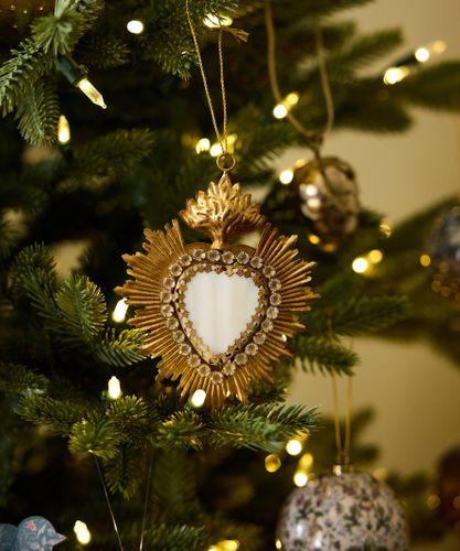 Hanging Jewelled Heart with Stone