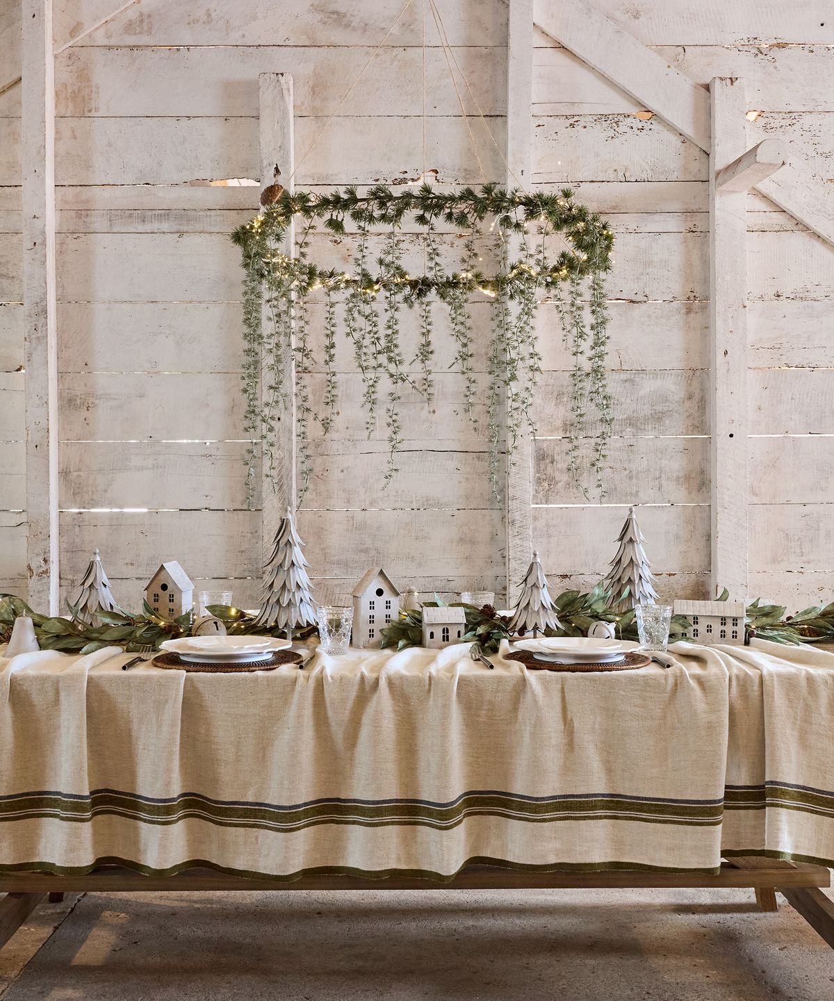 Hanging Centrepiece Large