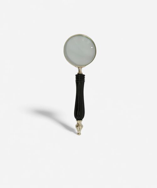 Black Magnifying Glass