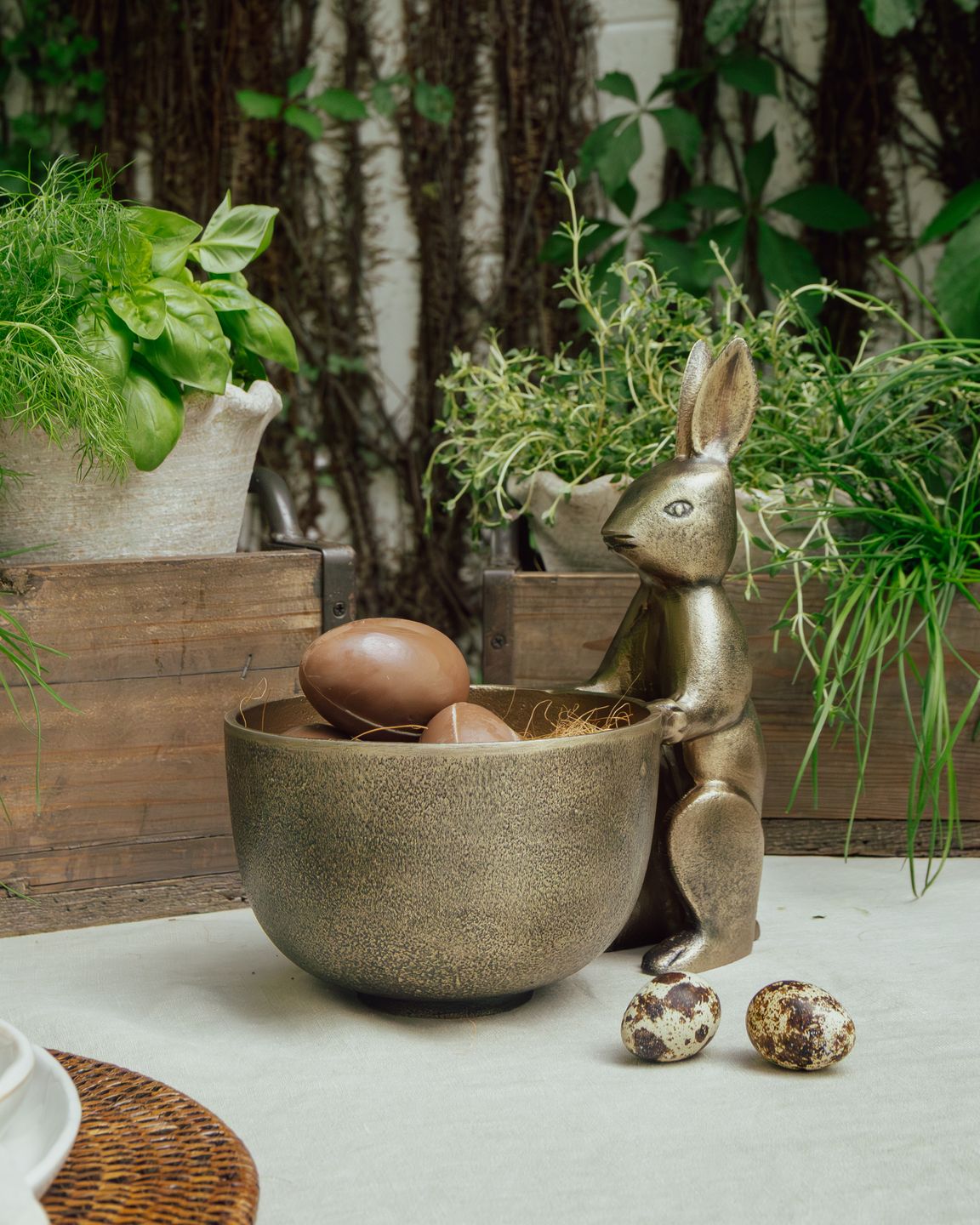 Rabbit Sweets Bowl Sitting