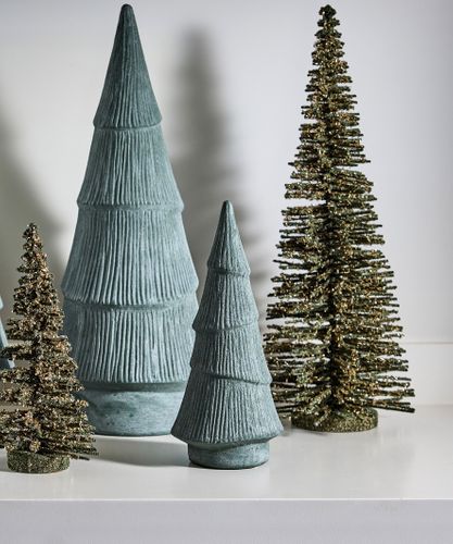 Form Evergreen Tree Ridged 27cmH