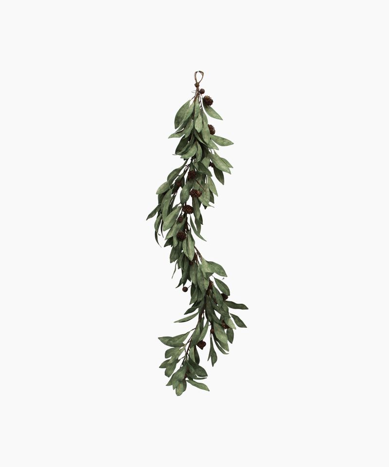 Eucalyptus & Brown Berry Wood Swag Small