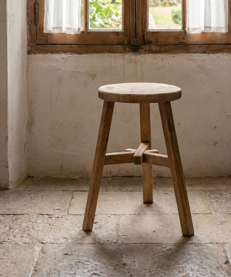 Round Stool