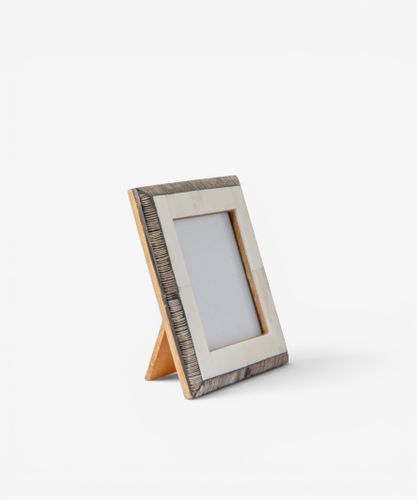 Rhodes Chiseled Photo Frame 4x4"