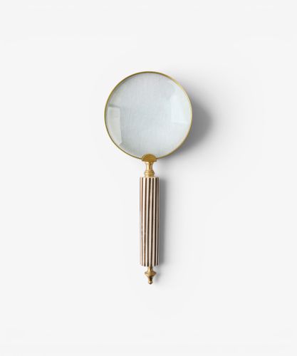 Beaumont Magnifying Glass