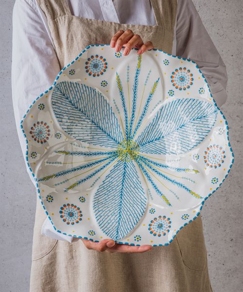 Tulip Salad Bowl Super Turquoise