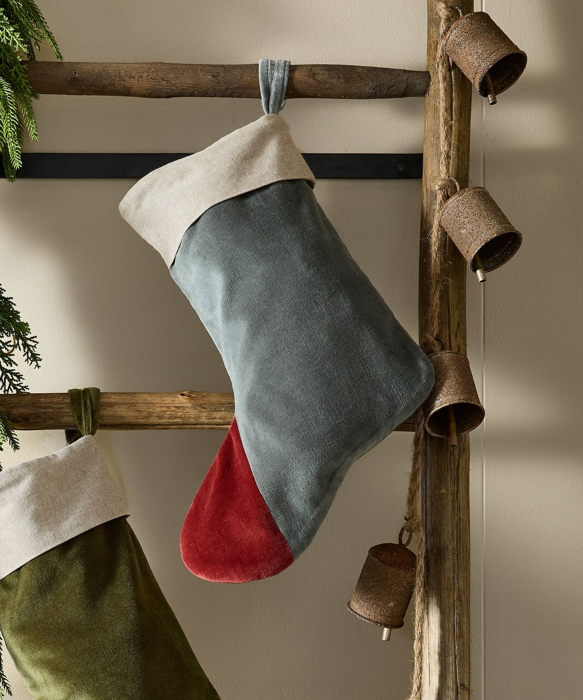 Two Toned Velvet Stocking Eggshell