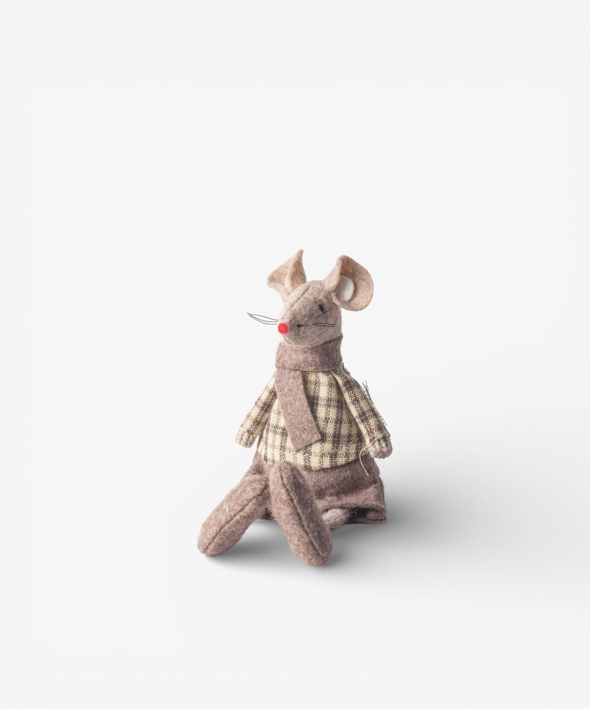 Brown Peter Mouse Sitting