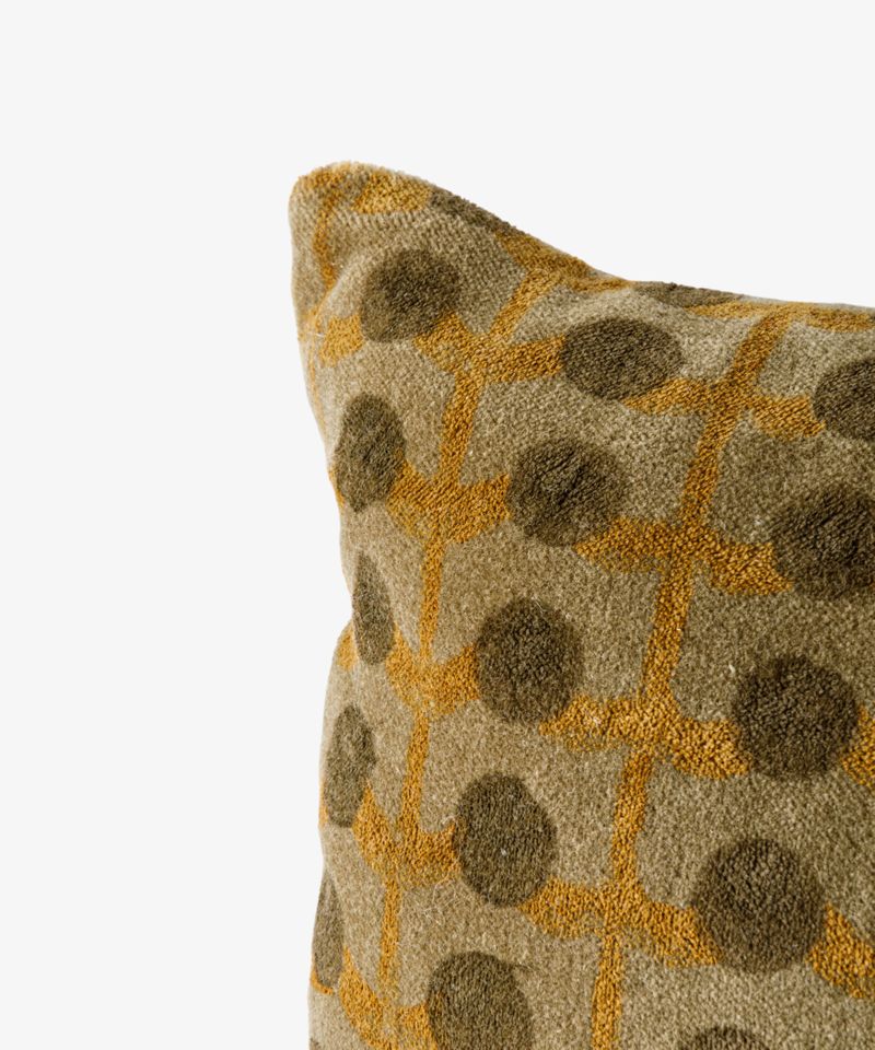 Dots Handblock Velvet Cushion Cover