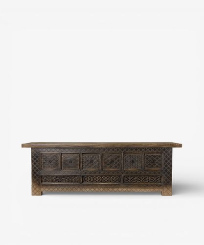 Nomad Coffer Blackened