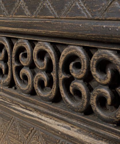 Nomad Coffer Blackened