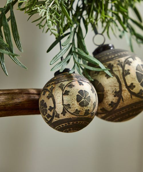 Silver Eclipse Small Hanging Ball