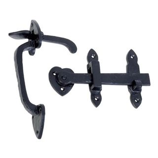 GATE HARDWARE MATT BLACK