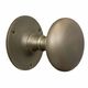 KNOB ON ROSE ROMAN BRASS