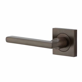 DOOR FURNITURE SIGNATURE BRASS