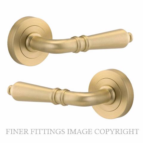 IVER 16260 LEVER ON ROSE HANDLES BRUSHED GOLD PVD