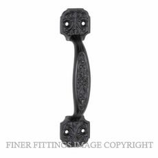 TRADCO 20375 ORNATE PULL HANDLE MATT BLACK